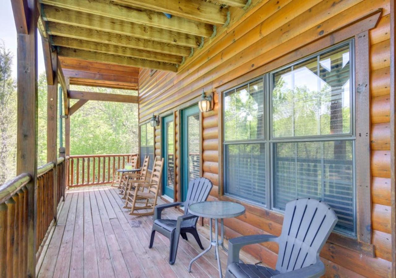 Fabulous Pet-Friendly, Family Cabin With Outdoor Kitchen, Hot Tub, Sauna, Fireplace, Theater Room, Arcade, Pool Table, And Fire Pit Within Minuties Of Dollywood Сев'єрвілл Екстер'єр фото